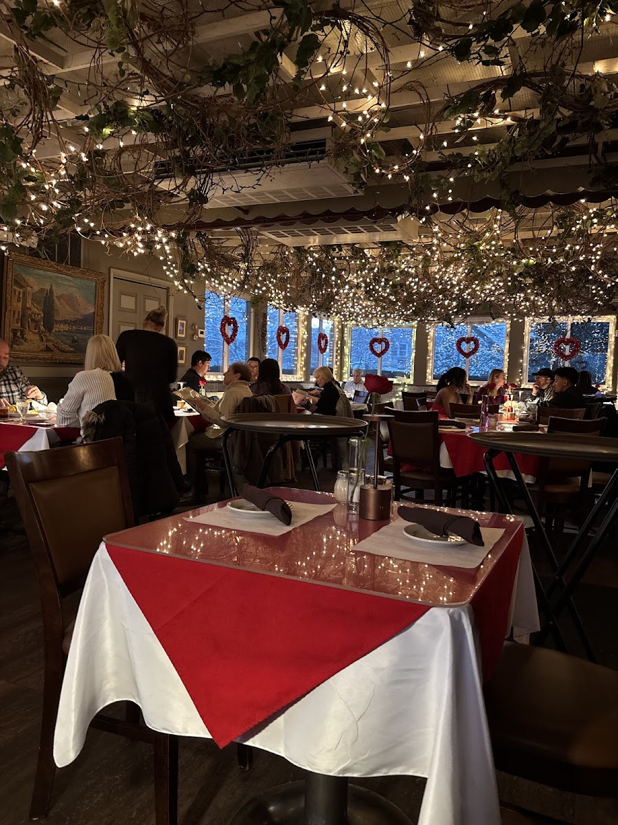 Anthony's Trattoria Photos 2